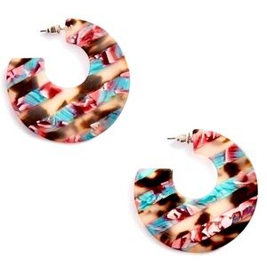 Machete Gold Half Moon Hoops.